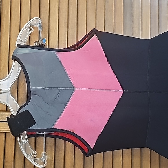 Vintage heavy thick scuba diving wet suit curvy ladies Medium - Picture 10 of 14